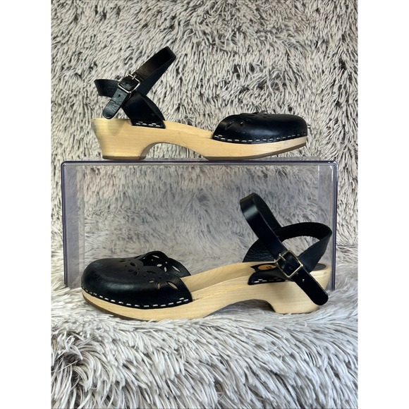 Swedish Hasbeens Sandals 38 Black Leather Wooden Heeled Clogs Ankle Strap Closed - Picture 1 of 10